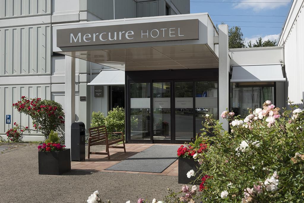 Mercure Hotel Dusseldorf Sud Buitenkant foto